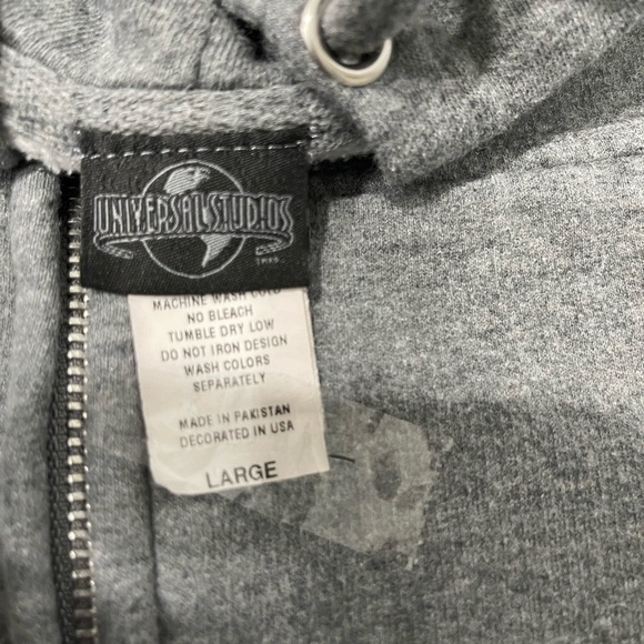 Universal Studios full zip front patch and full back graphic large thick hoodie - Picture 7 of 7